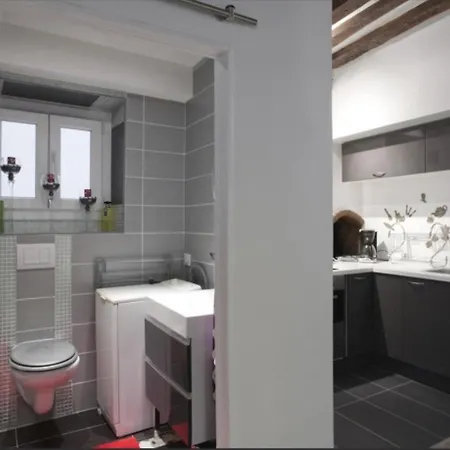 Apartment Notre Dame Saint Michel